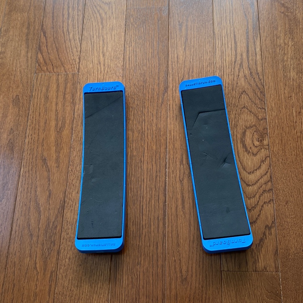 Turn board for dancers